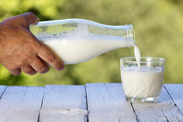 “吃货福音！三招‘天然安眠药’美食让你一夜好梦到天明！”(图2)